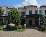 thumbnail-rumah-royal-residence-dekat-pakuwon-indah-citraland-0