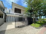 thumbnail-rumah-minimalis-di-graha-family-surabaya-barat-dekat-pakuwon-indah-0